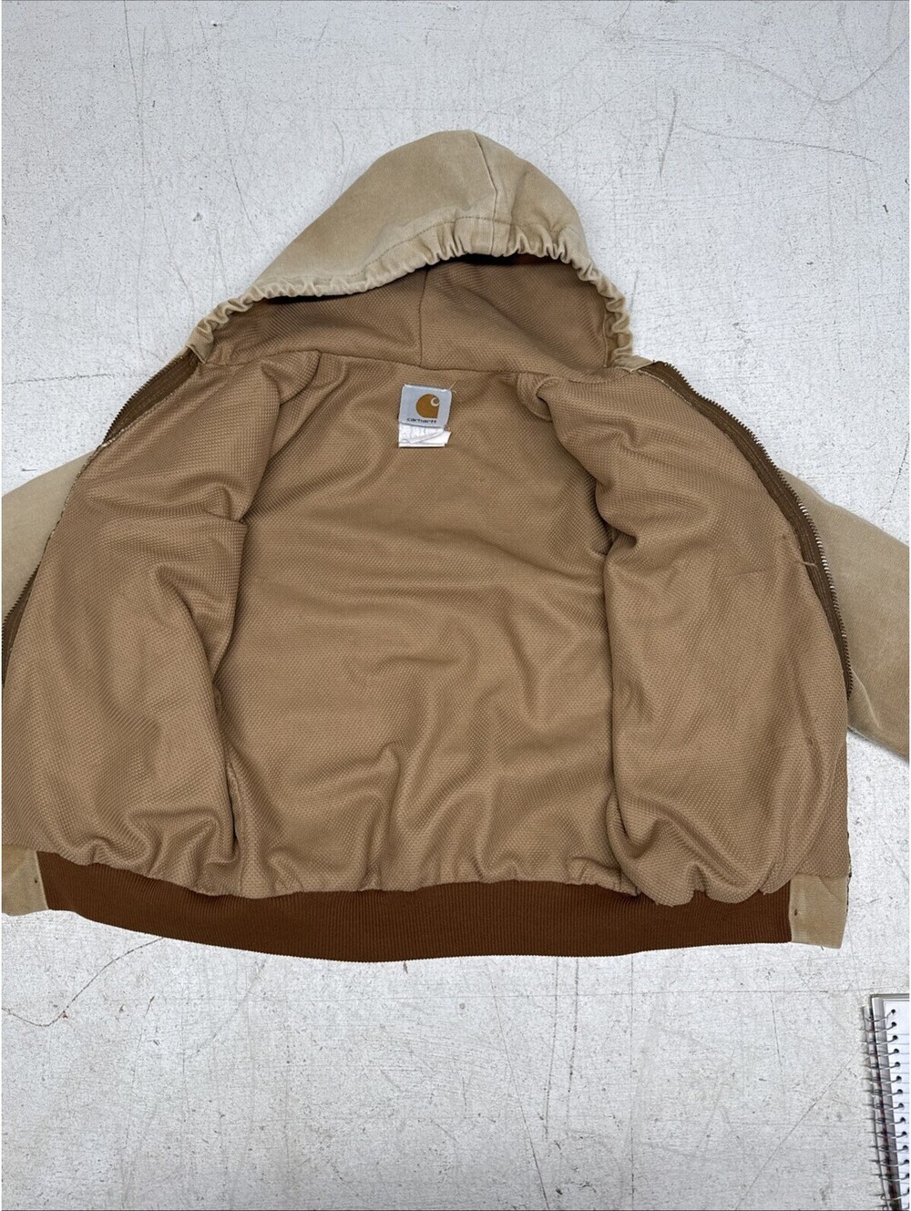 Carhartt Brown Kid’s Medium Jacket Chore Coat Distressed - Picture 3 of 3
